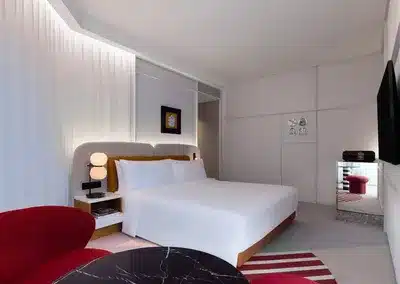 Premier Skyline Room