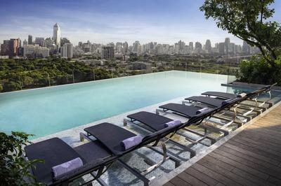 Infinity Swimming Pool