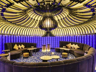 Bar Lounge