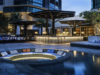Nizza Pool Lounge