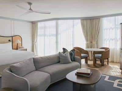 Panoramic River View Junior Suite - Elysium Floor