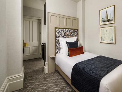 Classic Room with 1 Single Bed