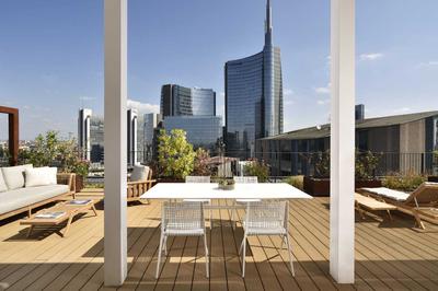 V-Floor Penthouse Porta Nuova View
