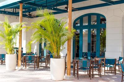 Santarena Hotel ouside