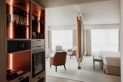 Premium Suite
