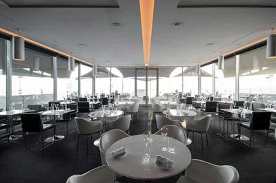 River Lounge