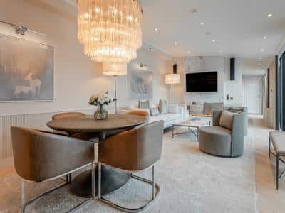 Penthouse Suite