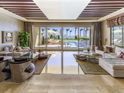 Superior Villa