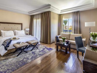 Deluxe Room Aqua