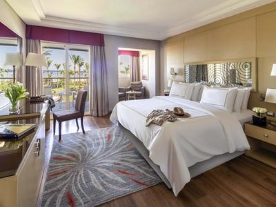 Premium Room