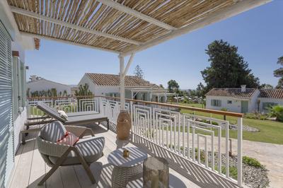 One Bedroom Bungalow Superior