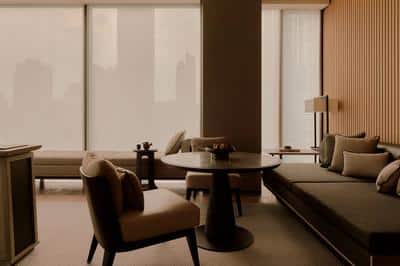 Premier Corner Suite