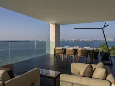 Harmony 2 Bedroom Oceanfront Presidential Suite