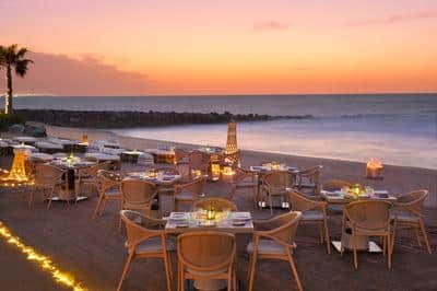 Beach Dining