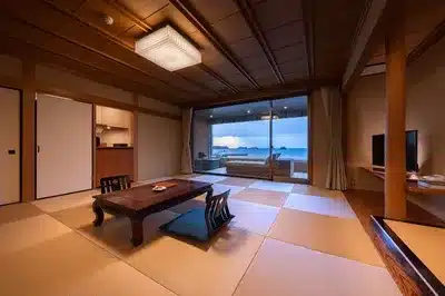 Corner Tatami Suite