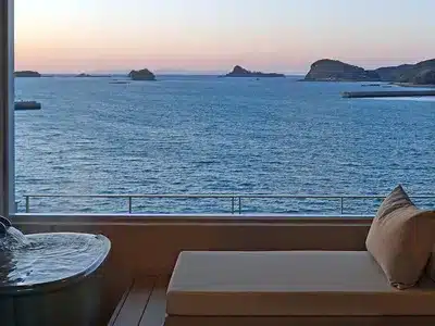 Premier Tatami Suite