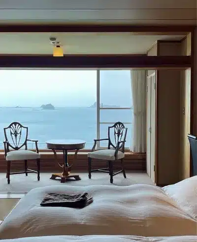Premier Tatami Suite