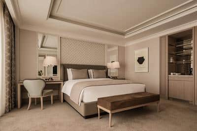 Deluxe Adapted Room