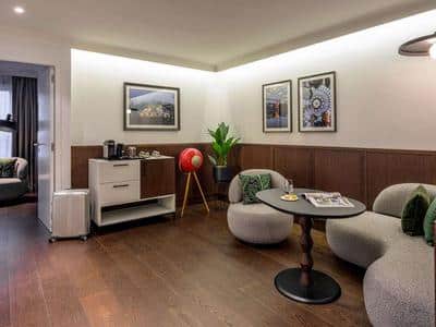 Botanic Suite