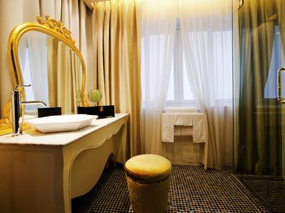 L'Opera Grand Deluxe 1 King