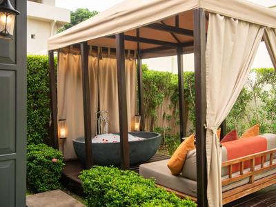 Garden Suite 1 King