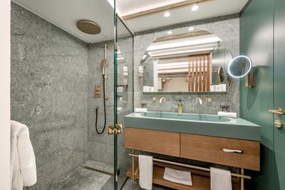 Deluxe Double Room Zeblas