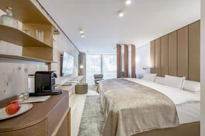 Deluxe Double Room Zeblas