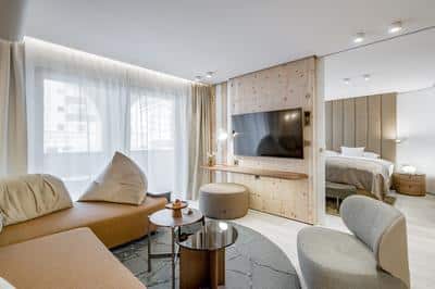Finest Suite Muttler