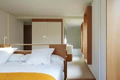 Junior Suite with Historical Church View