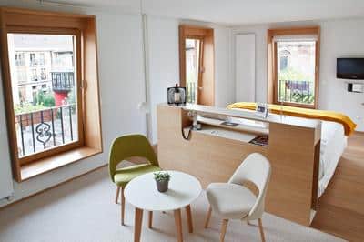 Junior Suite with Historical Church View