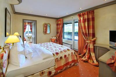 Penthouse Suite II
