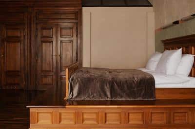 Deluxe Suite with Frescos