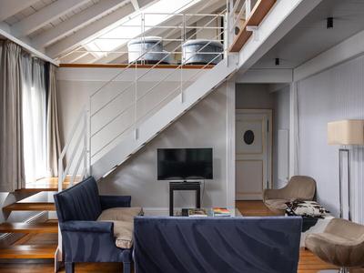Prestige Suite