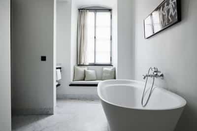 Deluxe Room - Historic Chancellery