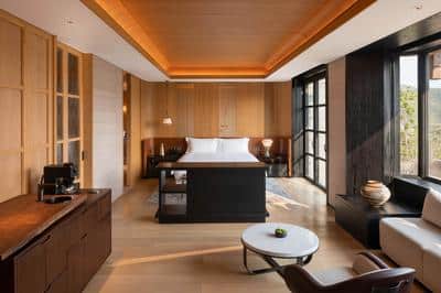 Ying Cui Mountain View Grand Suite