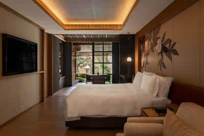 Yong Cui Courtyard View King in Middle