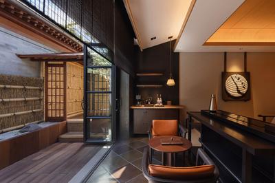 Ru Cui Courtyard View Delicate Hollywood B