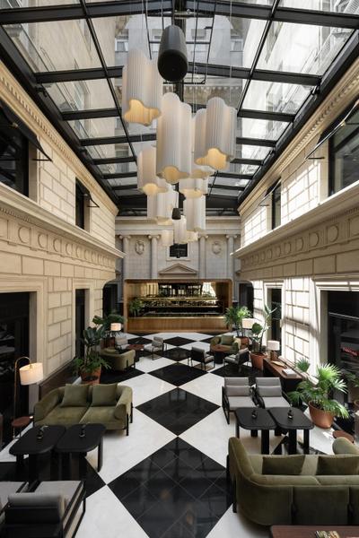 Lobby Bar