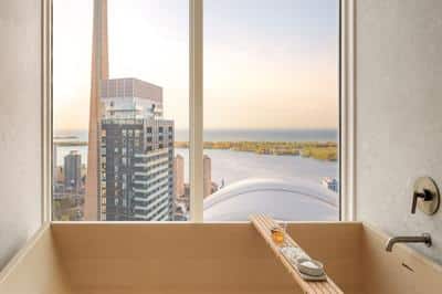Mizu Lake View Suite