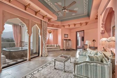 Signature Suite