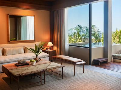 Beachfront Studio Suite