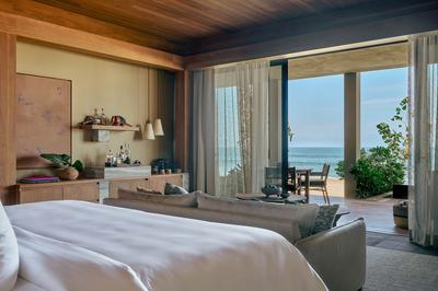 Beachfront Studio Suite