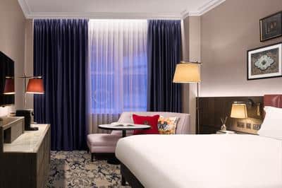 Trafalgar King Room