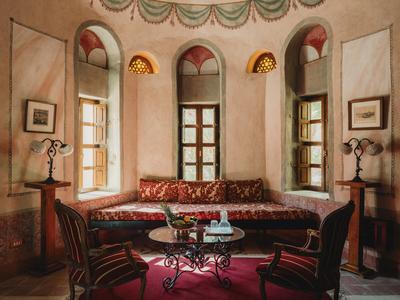 Signature Suite