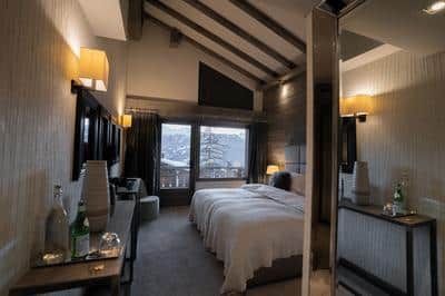 Valley Room