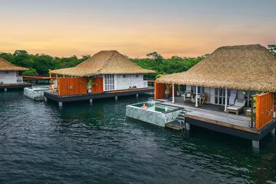 Overwater Pool Villa Deluxe