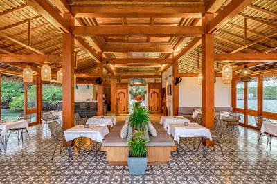 Elephant House Restaurant