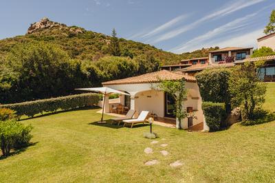 Suite with Garden View