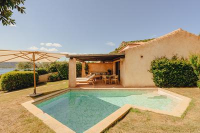 Pool Suite with Sea View