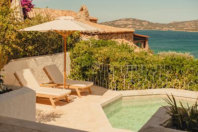 Mountain Pool Suite